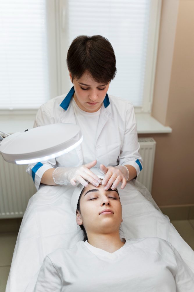 Glutathione Skin Brightening in Dehradun at SKIHT clinic